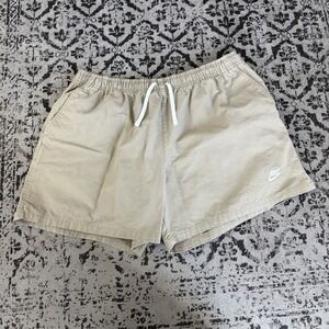 Nike Men's Tan Canvas Shorts Size XXL 2XL 6 in inseam Elastic Waist Woven Flow